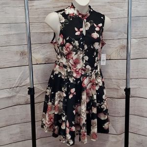 New Keyhole Flare Dress